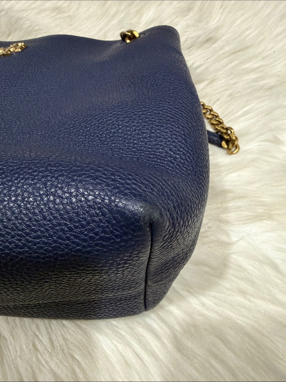 TORY BURCH Kira Tote - Picture 10 of 16